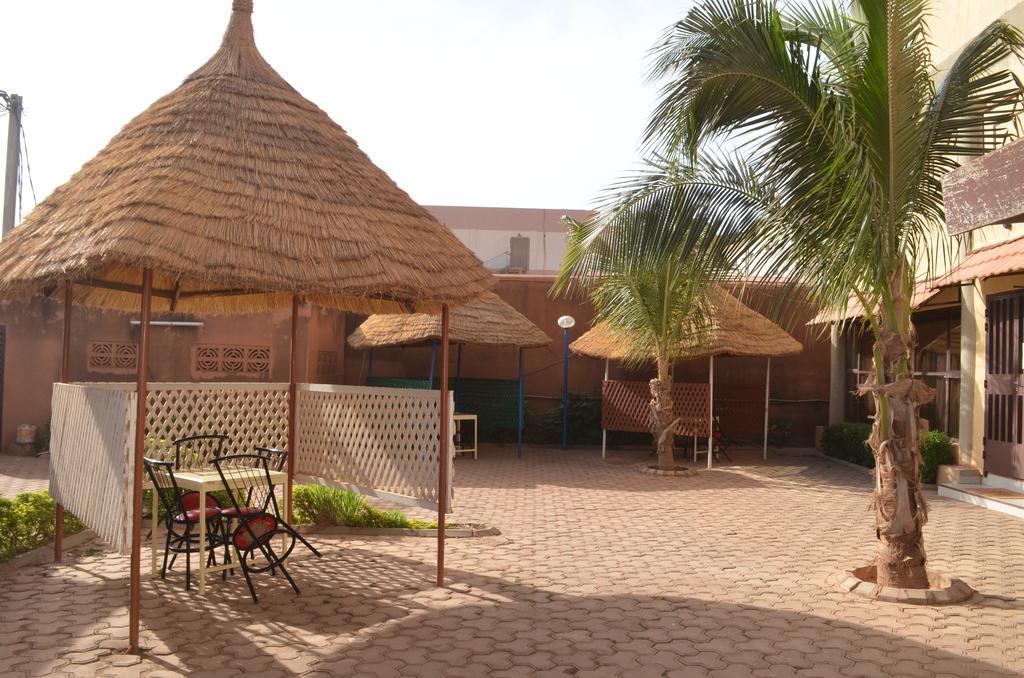 Ouaga Beach Hotel Ouagadougou Eksteriør bilde