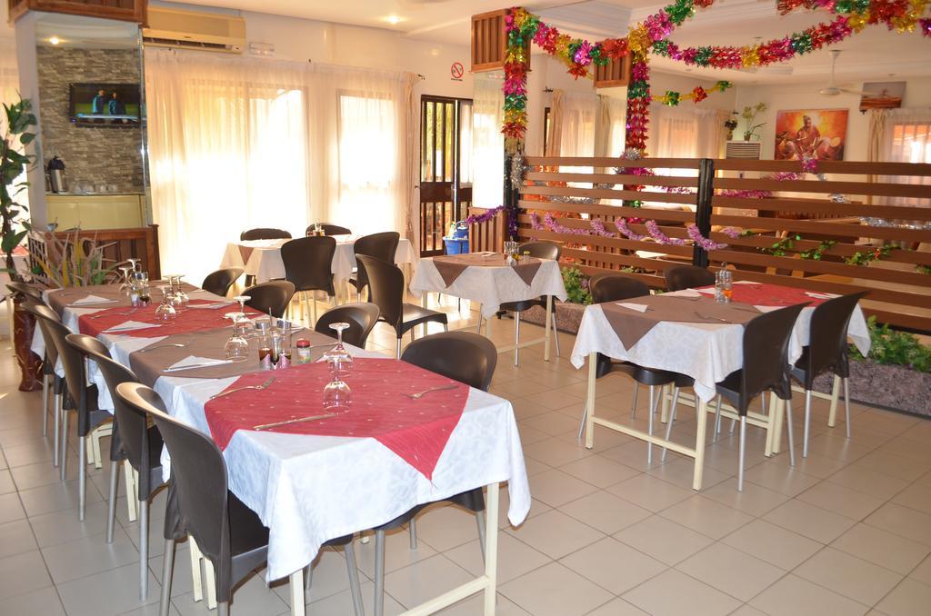 Ouaga Beach Hotel Ouagadougou Eksteriør bilde