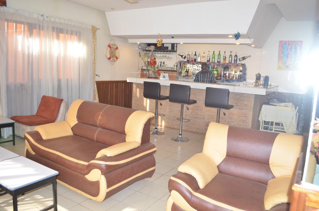 Ouaga Beach Hotel Ouagadougou Eksteriør bilde